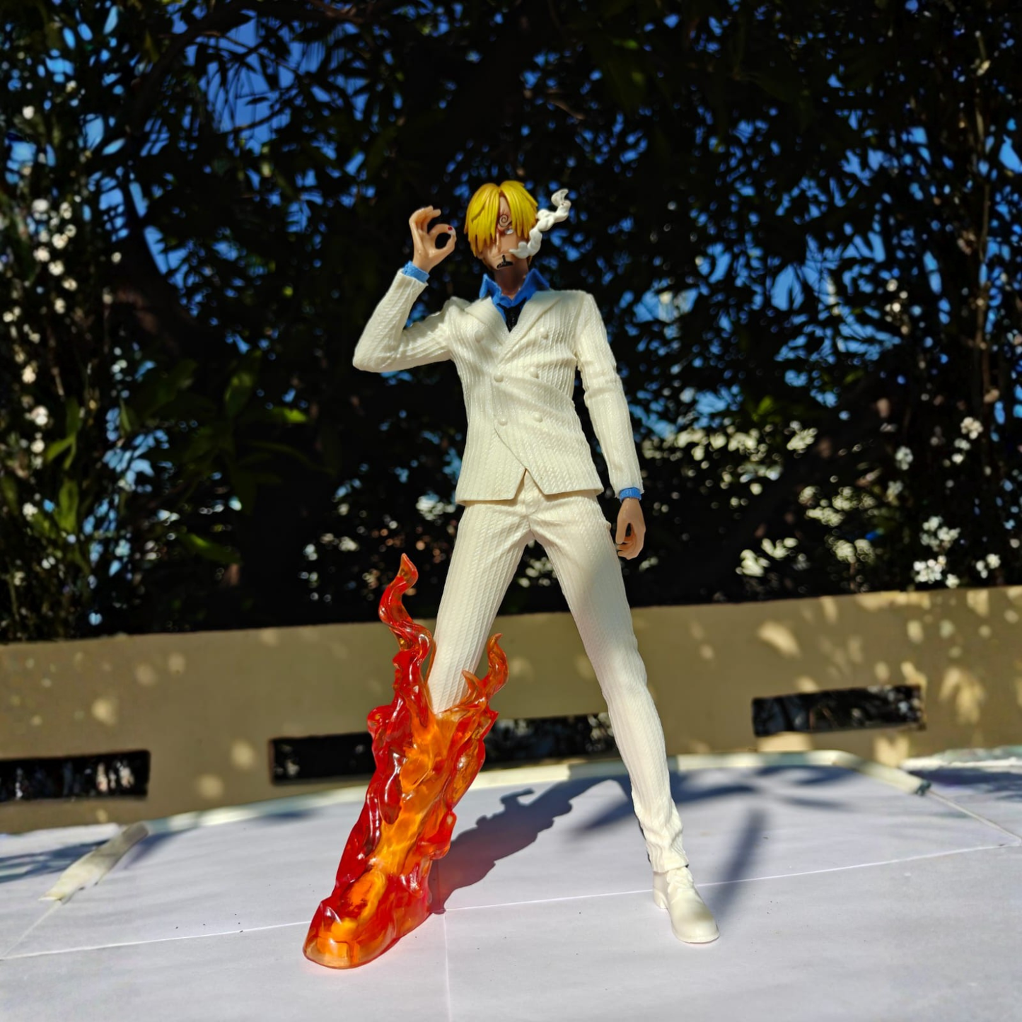 One Piece Vinsmoke Sanji Fantasy 32 Cms White Action Figure PVC