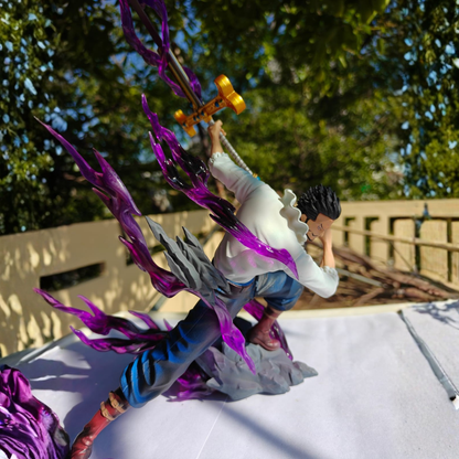 Dracule Mihawk Action Figure – The Greatest Swordsman Edition (28 cm)