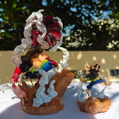 Monkey D. Luffy – Big Punch Diorama with Small Luffy