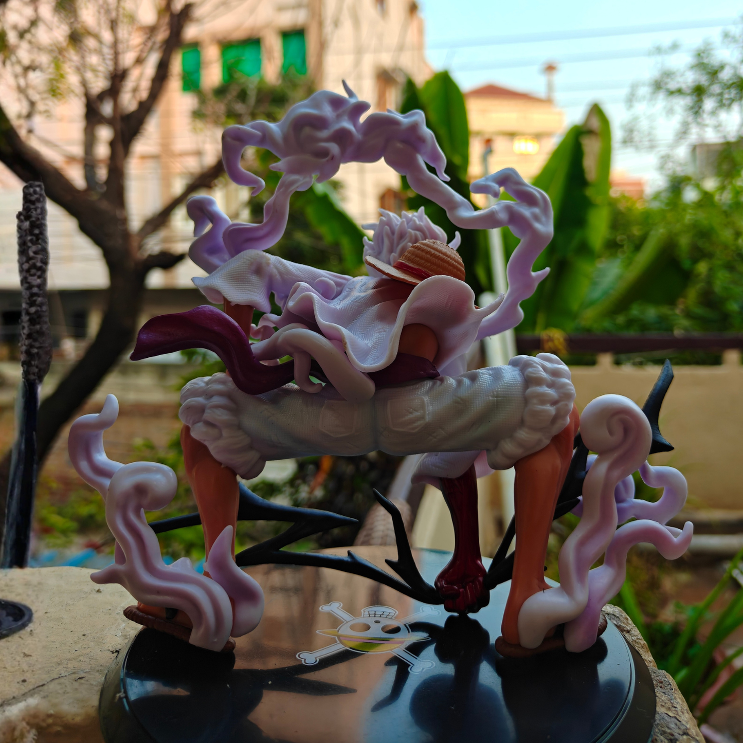 ⚡ Luffy Gear 5 – Peak Freedom 20cm Action Figure (With Black Base)