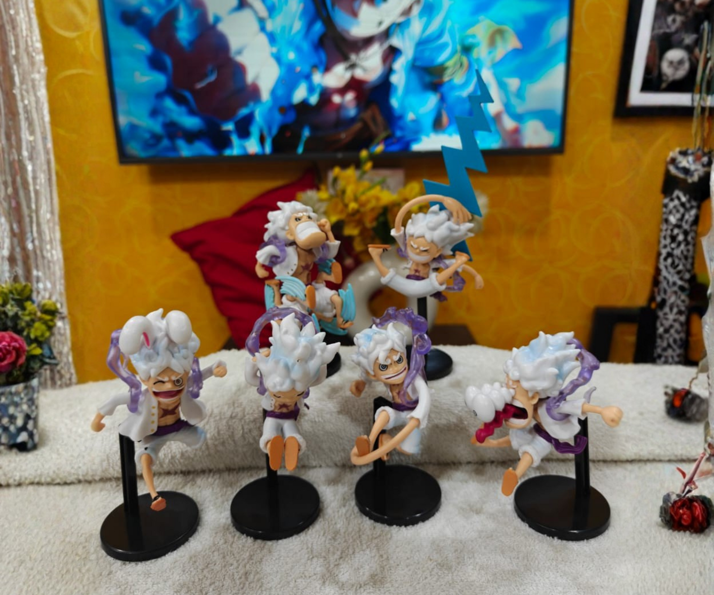 Luffy Gear 5 – Crazy Reaction Action Figure Set (6 PCS) | One Piece Collectible