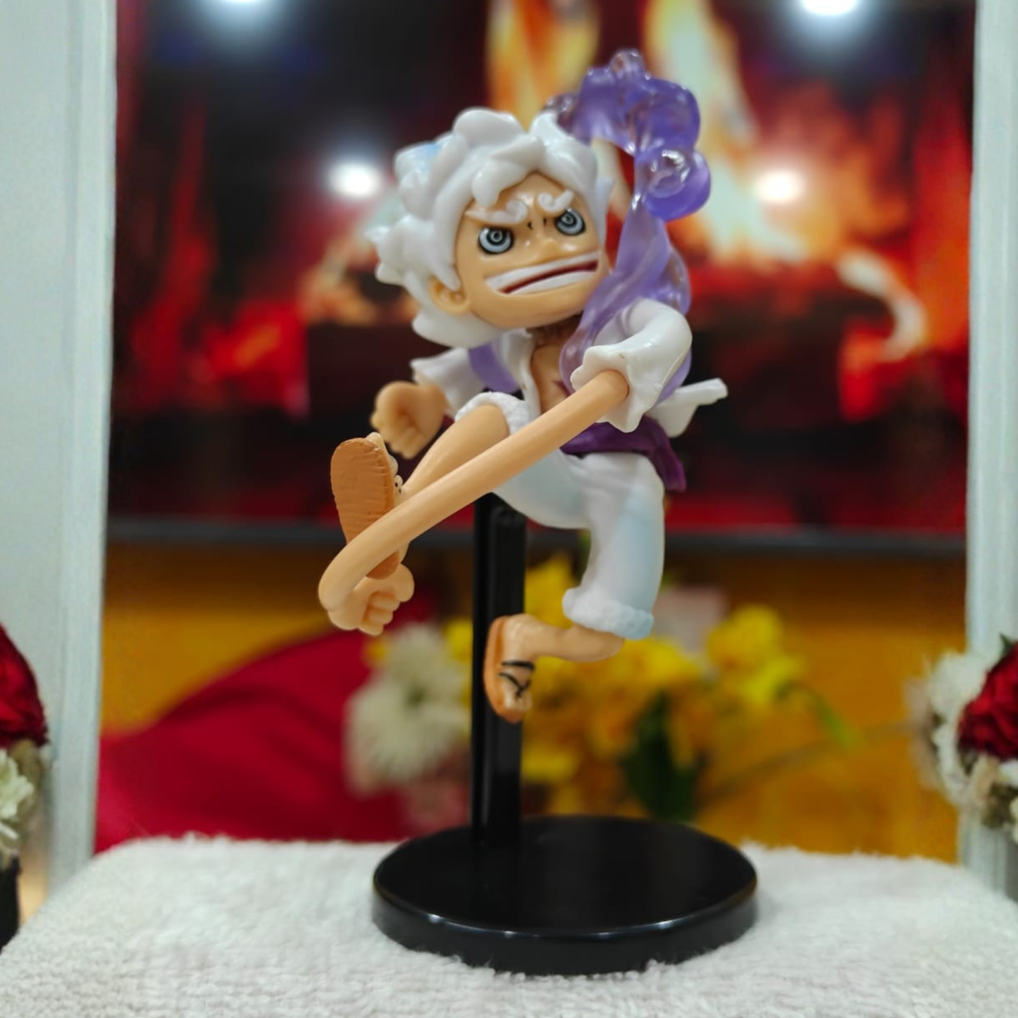 Luffy Gear 5 – Crazy Reaction Action Figure Set (6 PCS) | One Piece Collectible