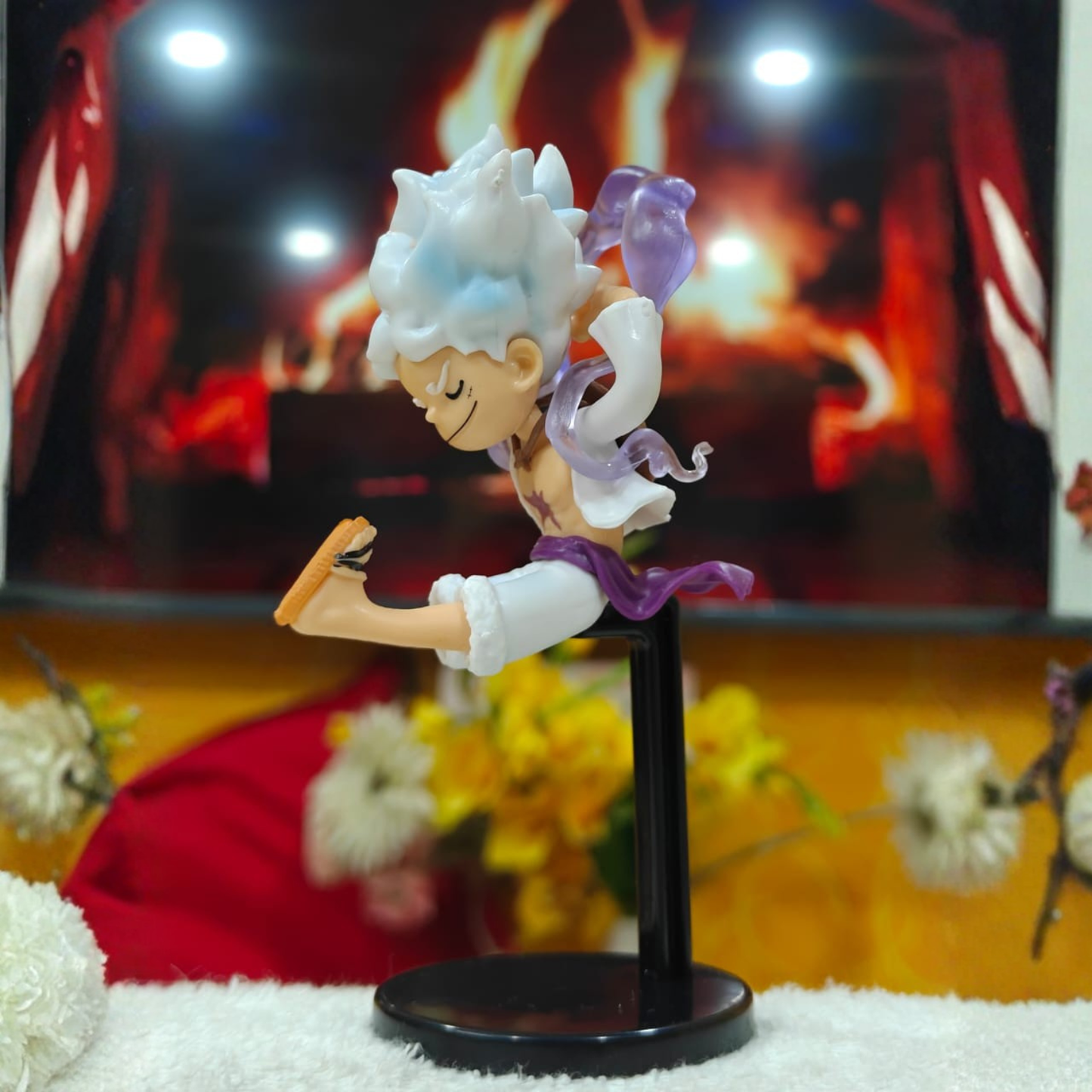 Luffy Gear 5 – Crazy Reaction Action Figure Set (6 PCS) | One Piece Collectible